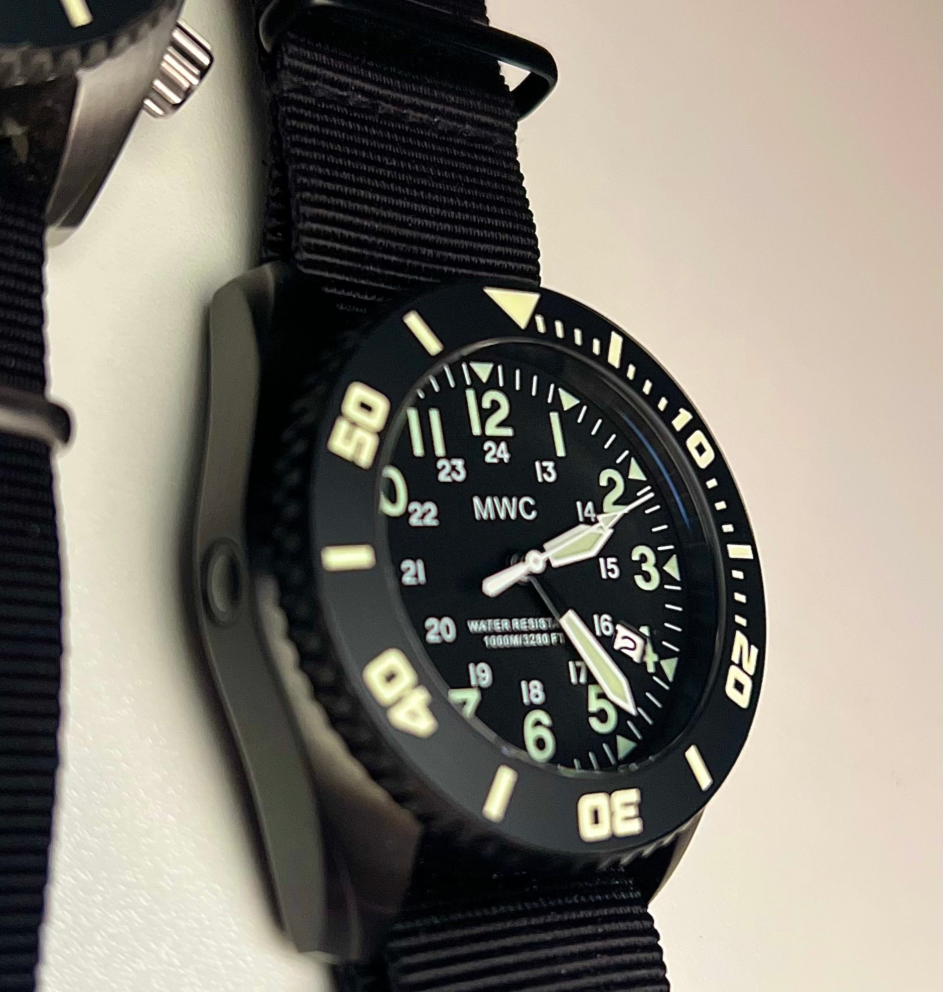 MWC "Depthmaster" Military Divers Watch – 100ATM / 3,280ft / 1000m Water Resistant, PVD Stainless Steel Case with Helium Valve (Quartz)