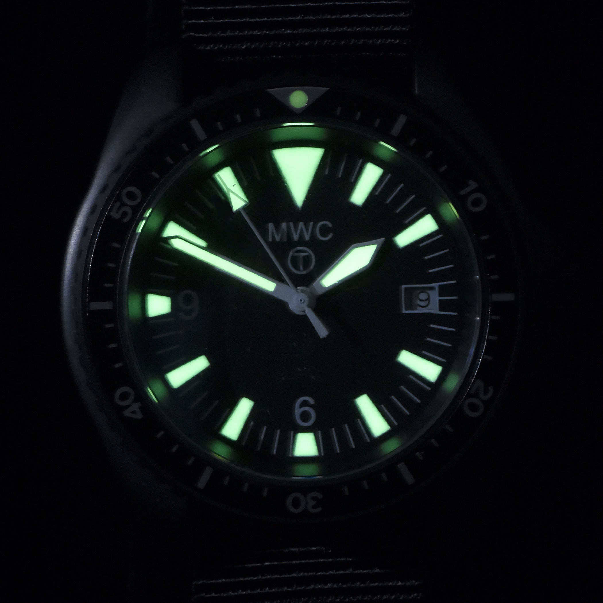 Current NATO Pattern Quartz Military Divers Watch with Sapphire Crystal and 10 Year Battery Life - NATO STOCK NUMBER NSN 6645-99-157-3496