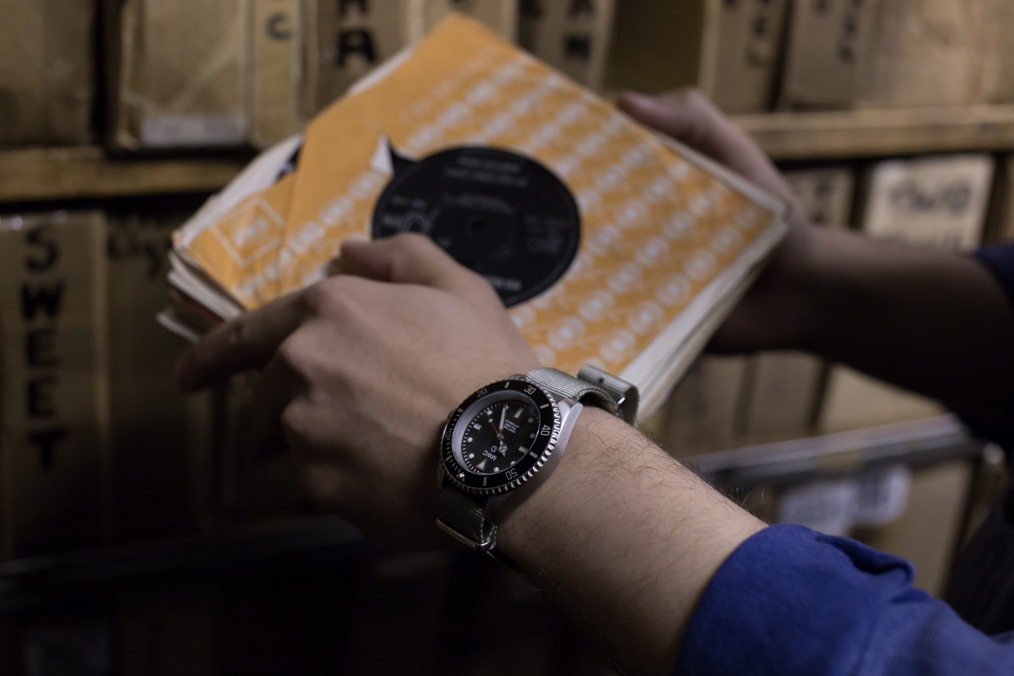 MWC Professional Military Diver 300m – Swiss Sellita SW200 Automatic with Sapphire Crystal, Ceramic Bezel & NATO Webbing Strap